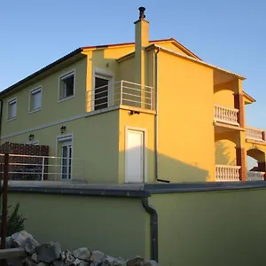 Ruzica Panzió Novi Vinodolski